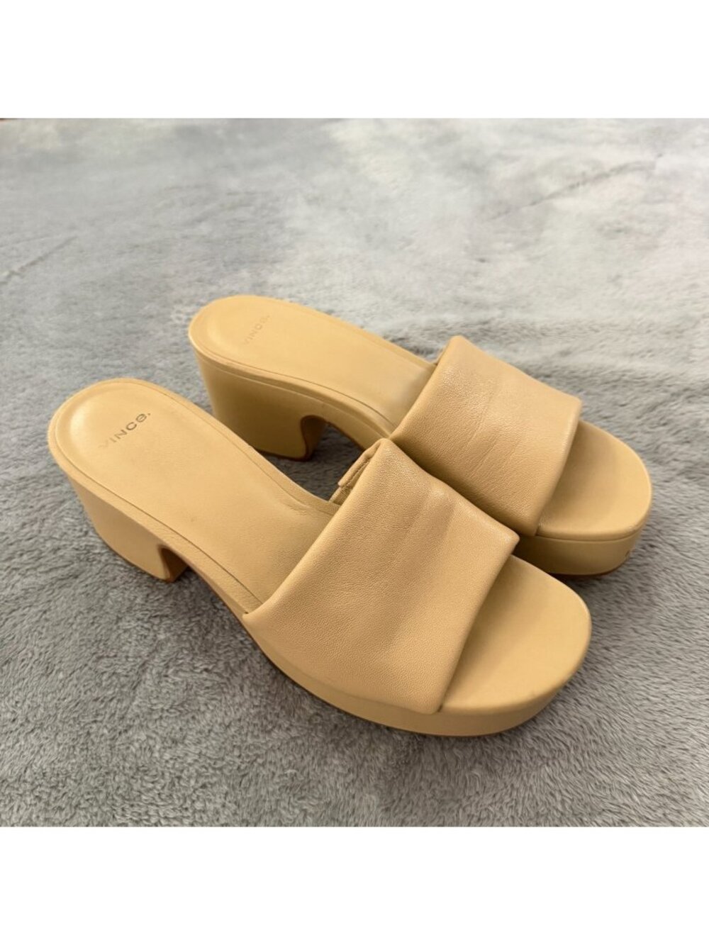 Vince Margo Slip On Platform Sandals Leather Womens Size 8 Tan Beige